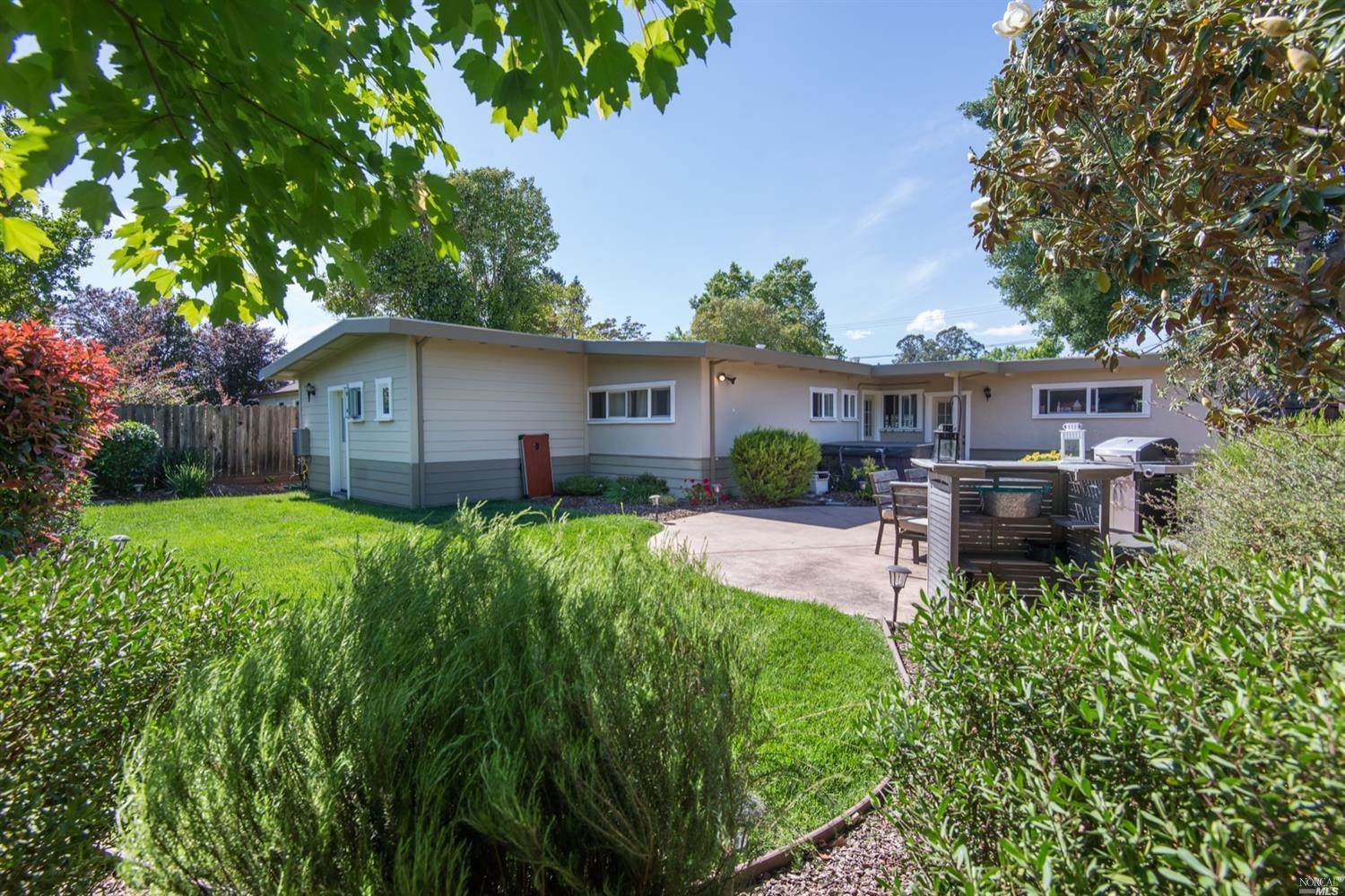 1926 Little John Lane, Santa Rosa, CA 95405 Listings NextHome Wine