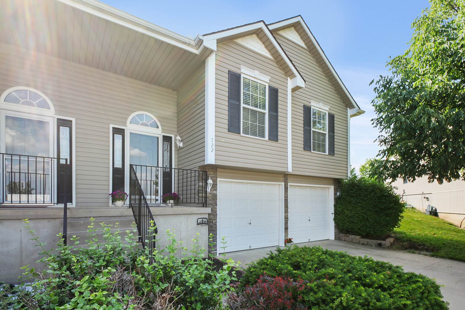 722 NW Scenic Lane, Grain Valley, MO 64029 Listings Gretchen Johnson