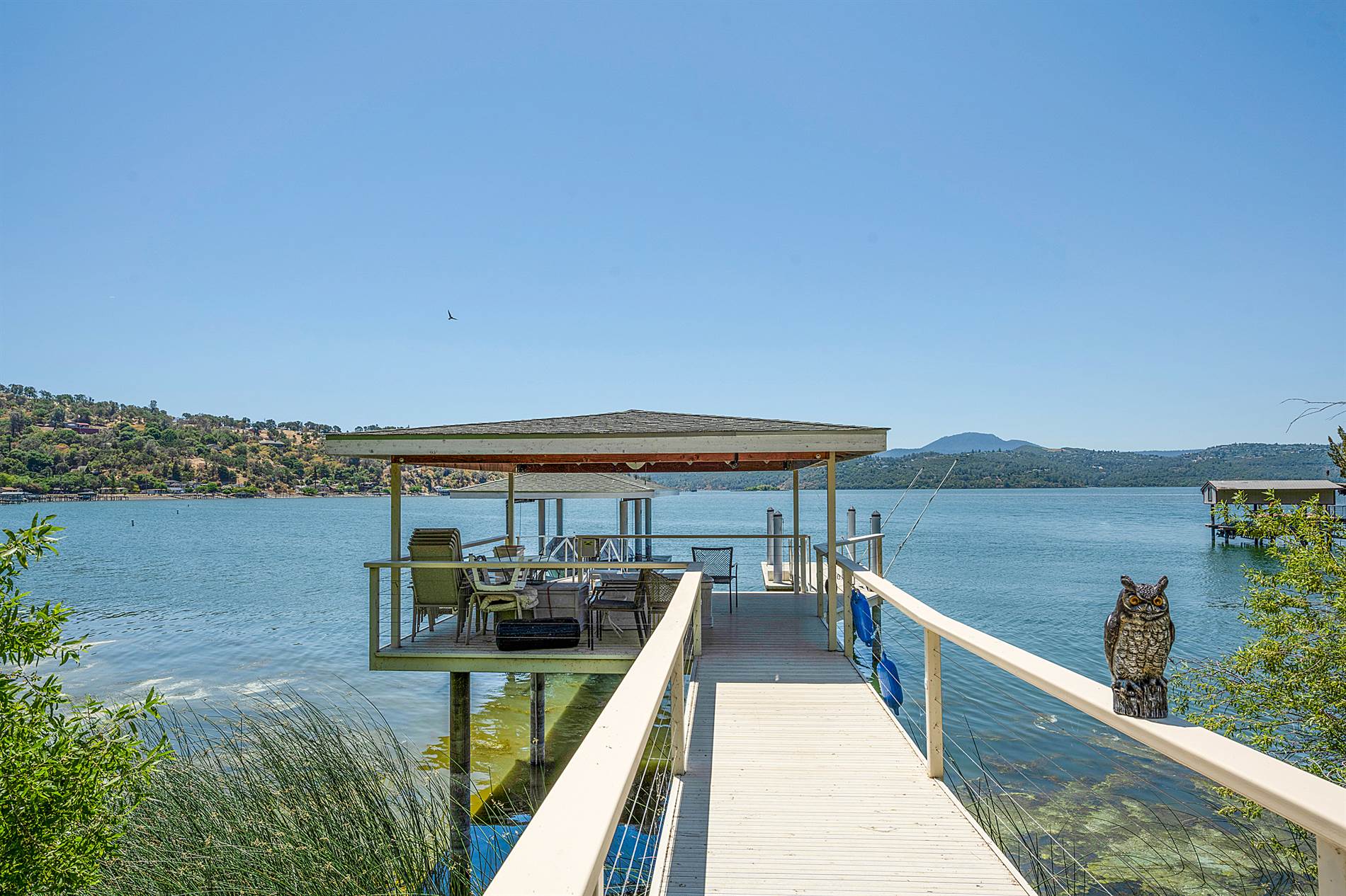 11255 Lakeshore Drive, Clearlake, CA 95422 Listing Details data