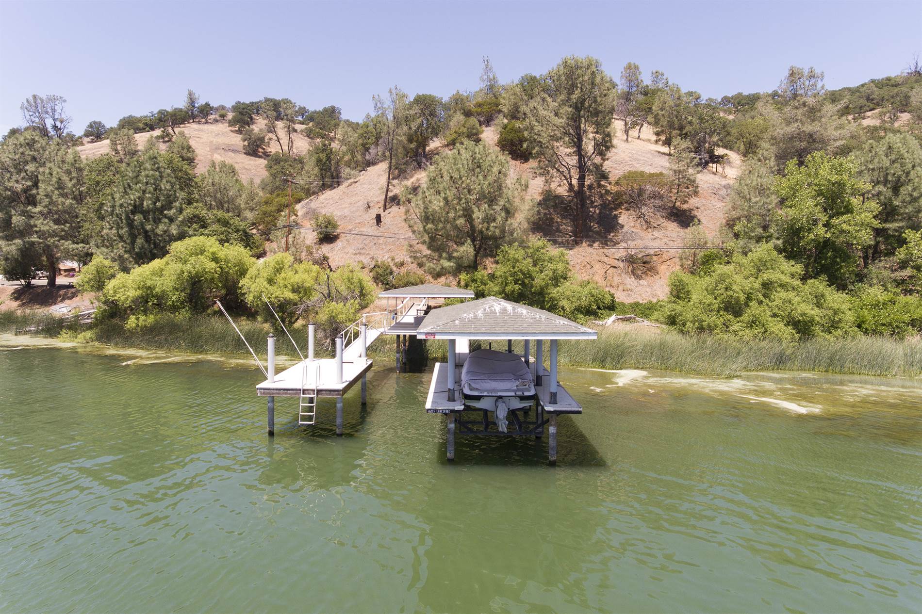 11255 Lakeshore Drive, Clearlake, CA 95422 Listing Details data