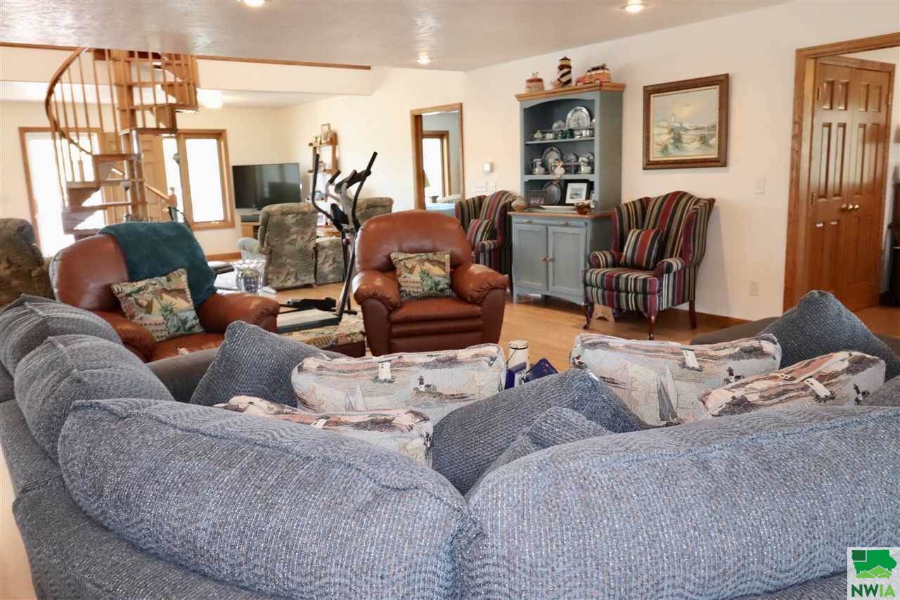 10005 100th St. Lots 13 & 14, Sloan, IA 51055 Listings Janel Pearson