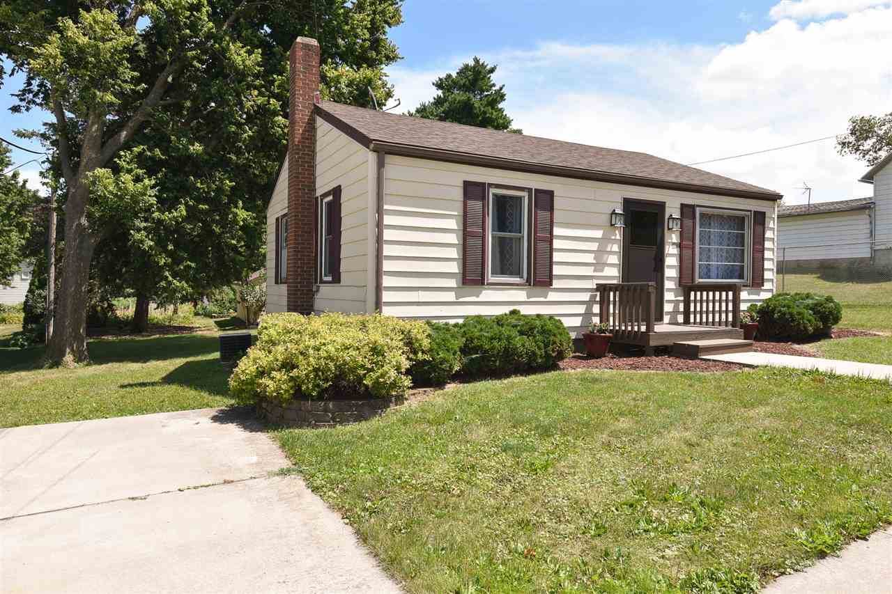 207 Court Street, Williamsburg, IA 52361 Listings Jackie Phillips
