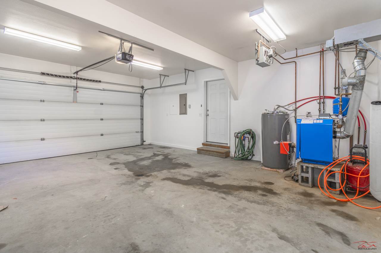 968 Pickering Drive, Fairbanks, AK 99709 Listings Toni Brewer