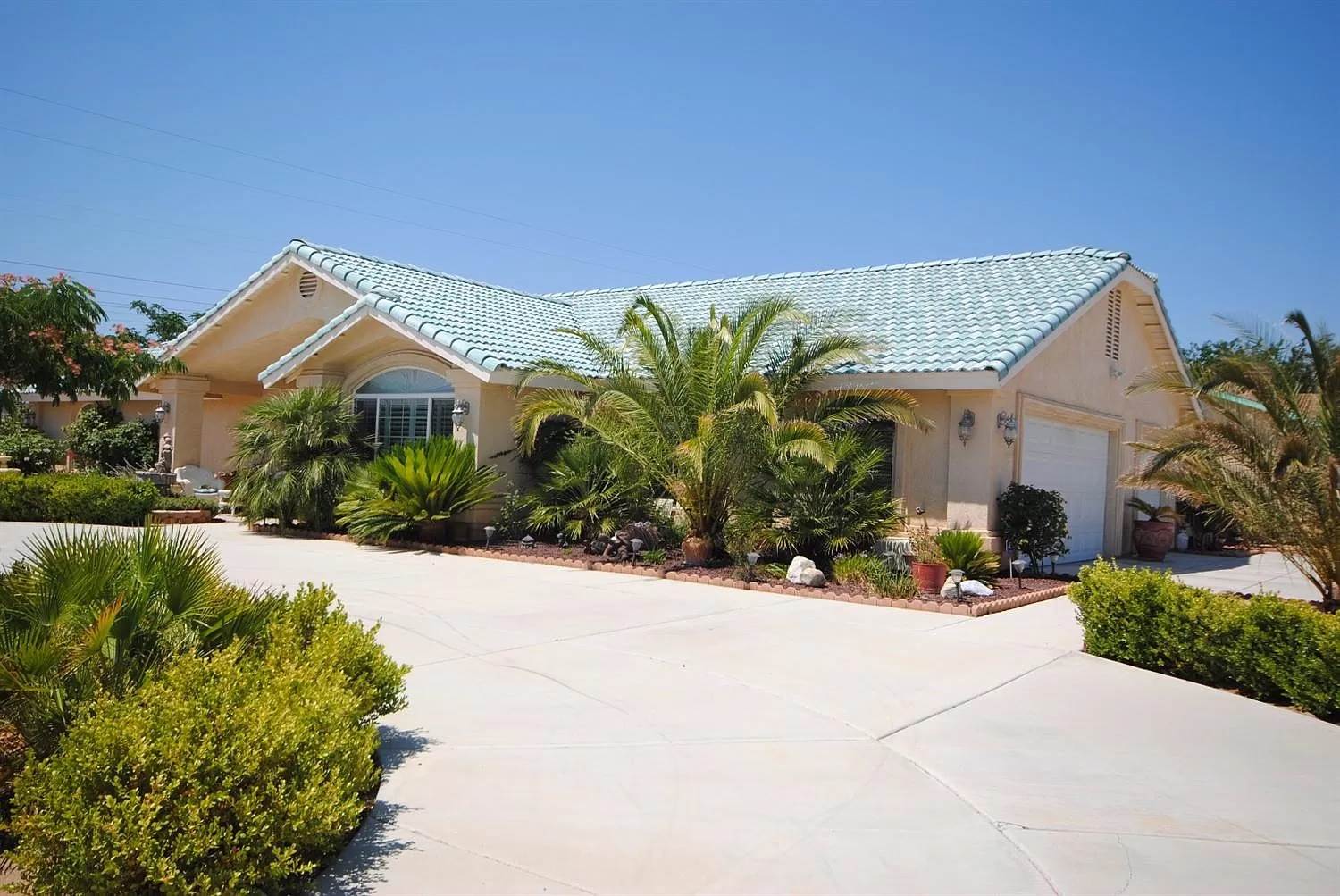 7920 Windsor Ave Hesperia Ca 92345 Listings Nexthome Liberty