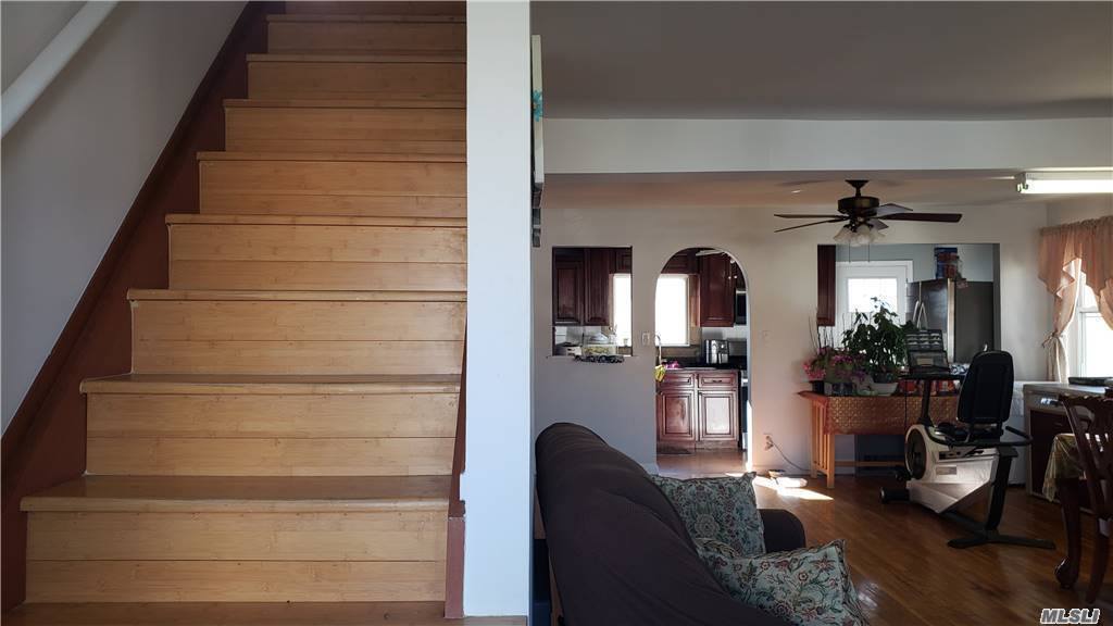 8 Phelps Ln, North Babylon, NY 11703 Listings Residential