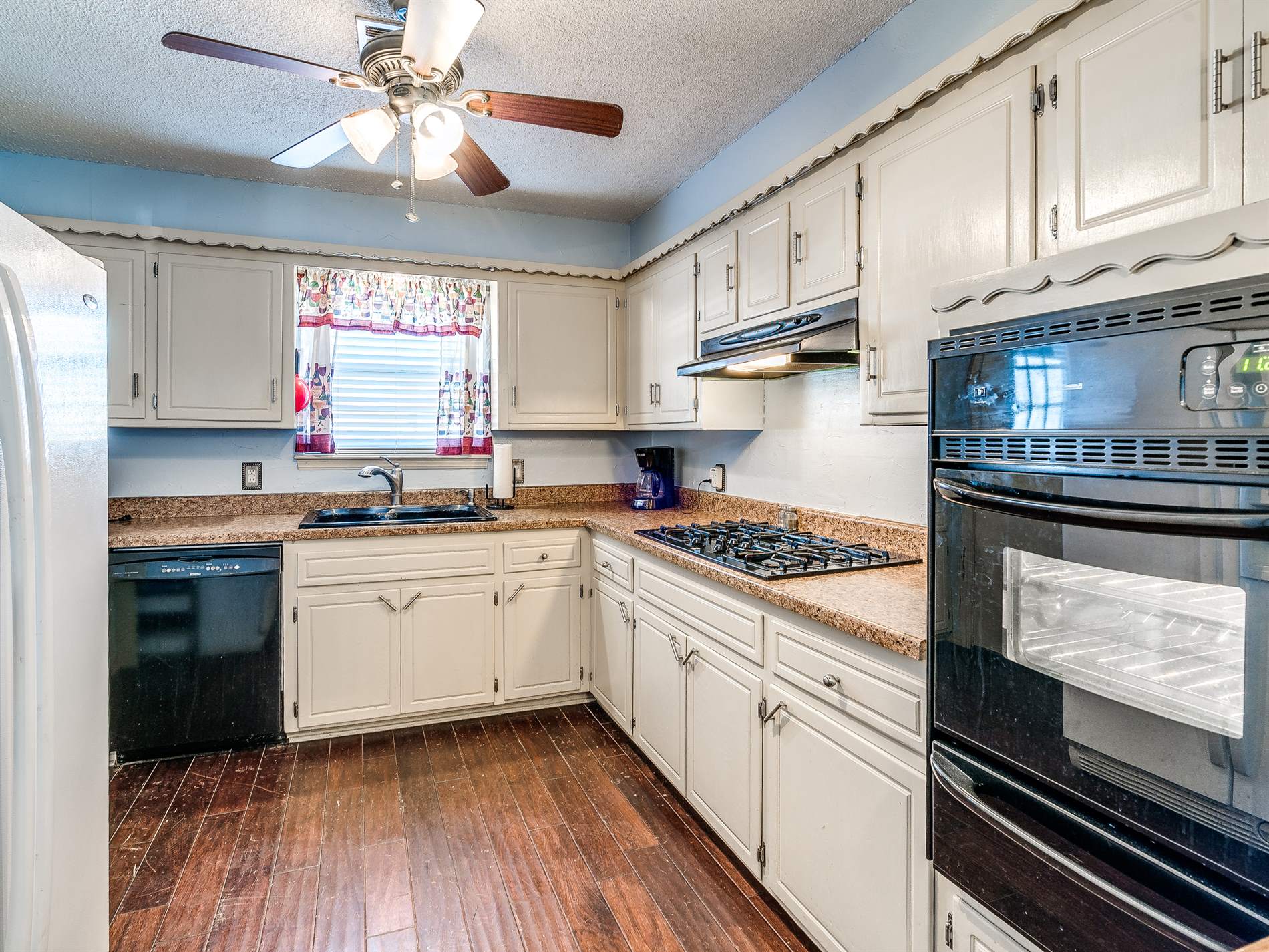 2 Arapaho Dr, Shawnee, OK 74801 Listings Kandace Phillips