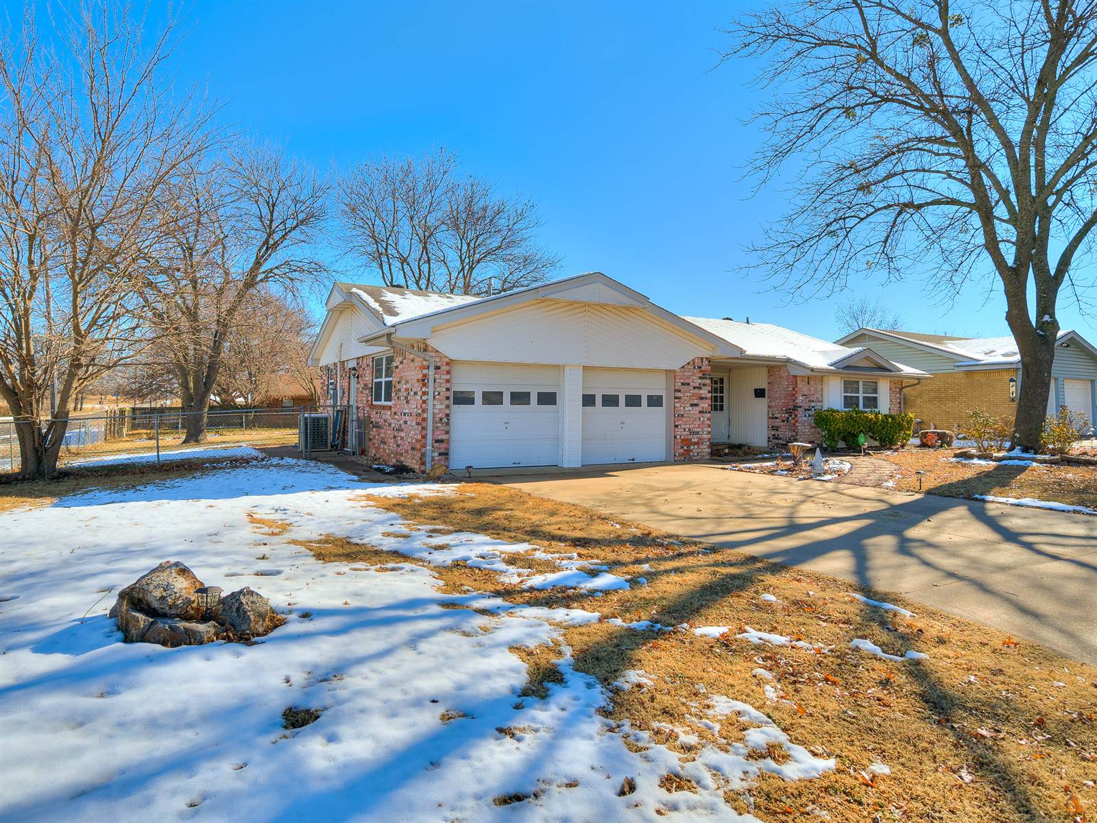 2 Arapaho Dr, Shawnee, OK 74801 Listings Kandace Phillips