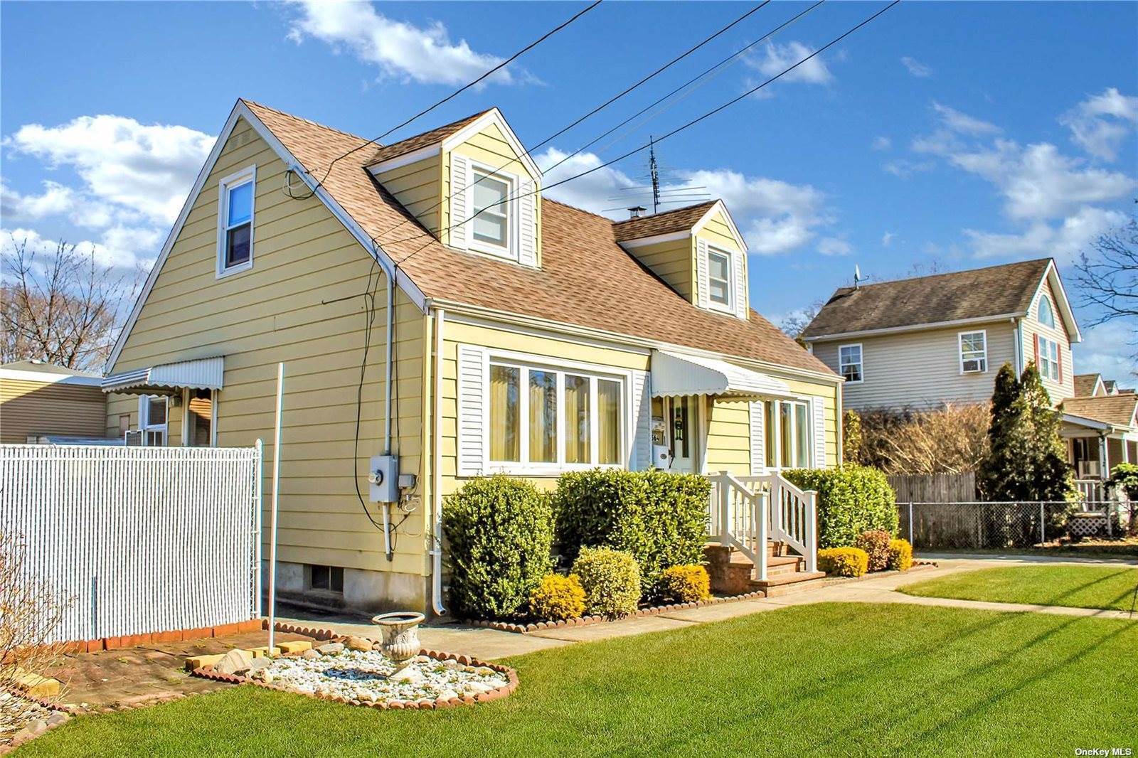 564 North Fulton Avenue, Lindenhurst, NY 11757 Listings NextHome