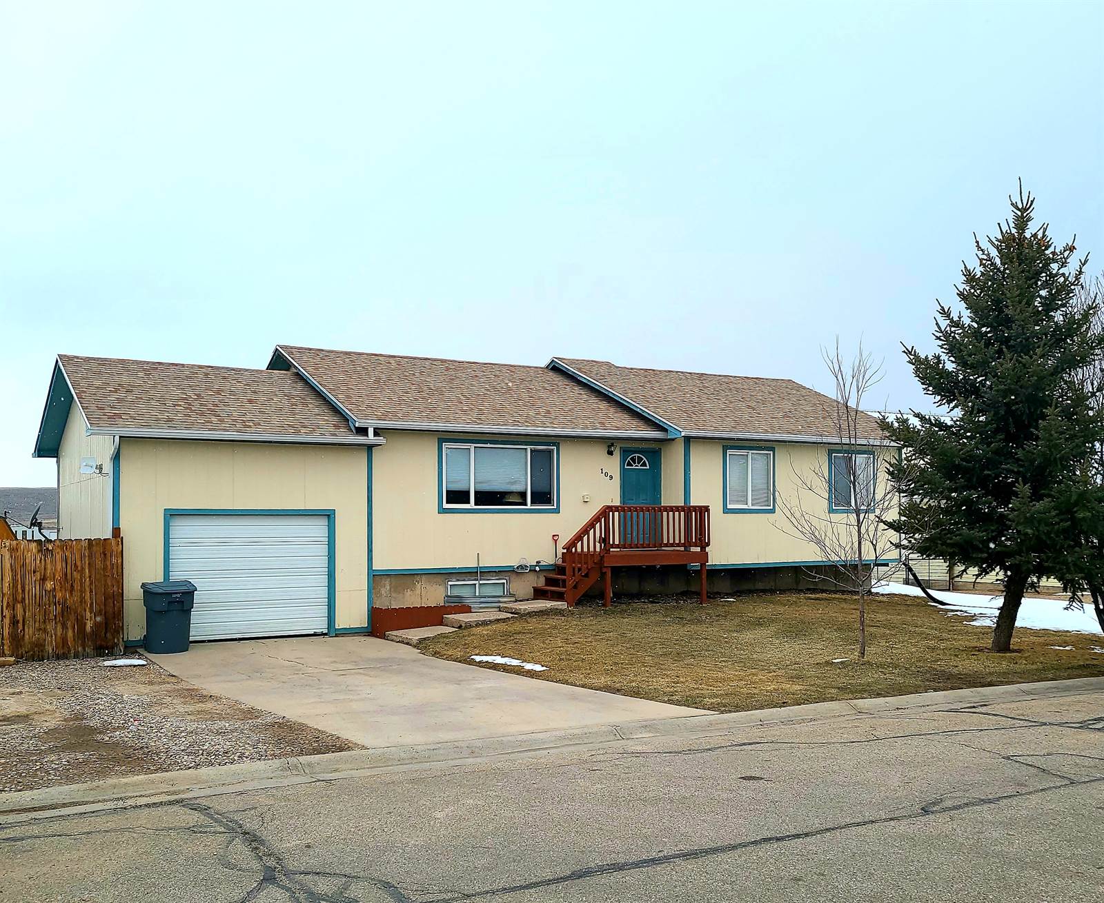109 Colonial Ave., Evanston, WY 82930 Listings NextHome Realty