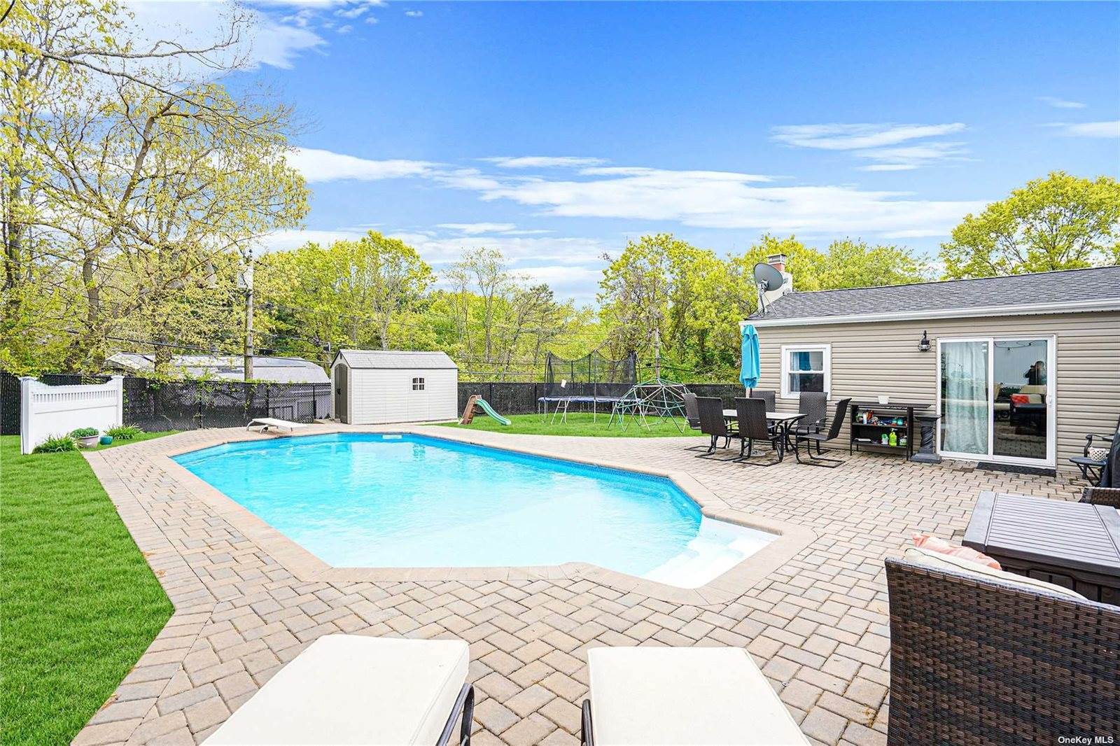 25 Ramsy Lane, Farmingville, NY 11738 Listings NextHome Orangedot