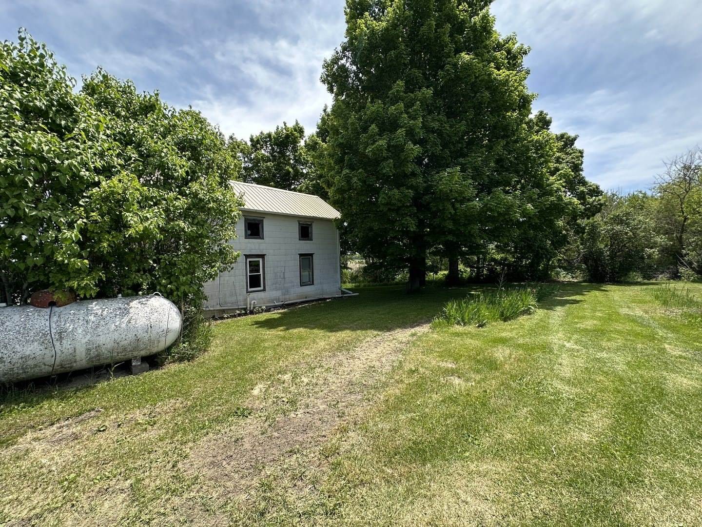 4100 West Mcconnell Road, Mcconnell, IL 61050 Listing Details data