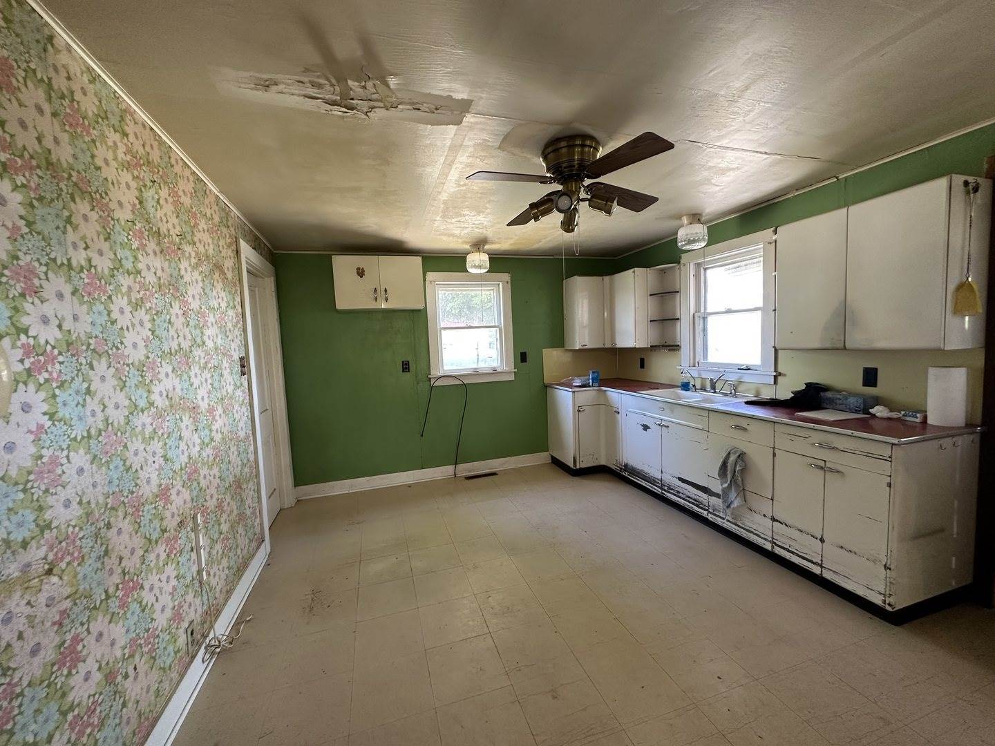 4100 West Mcconnell Road, Mcconnell, IL 61050 Listing Details data