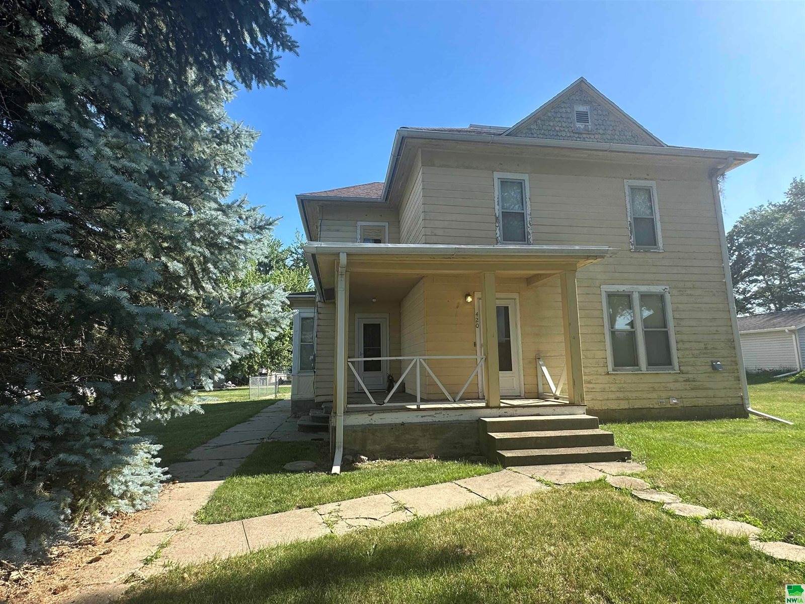 420 ster St., Merrill, IA 51038 Listings Janel Pearson