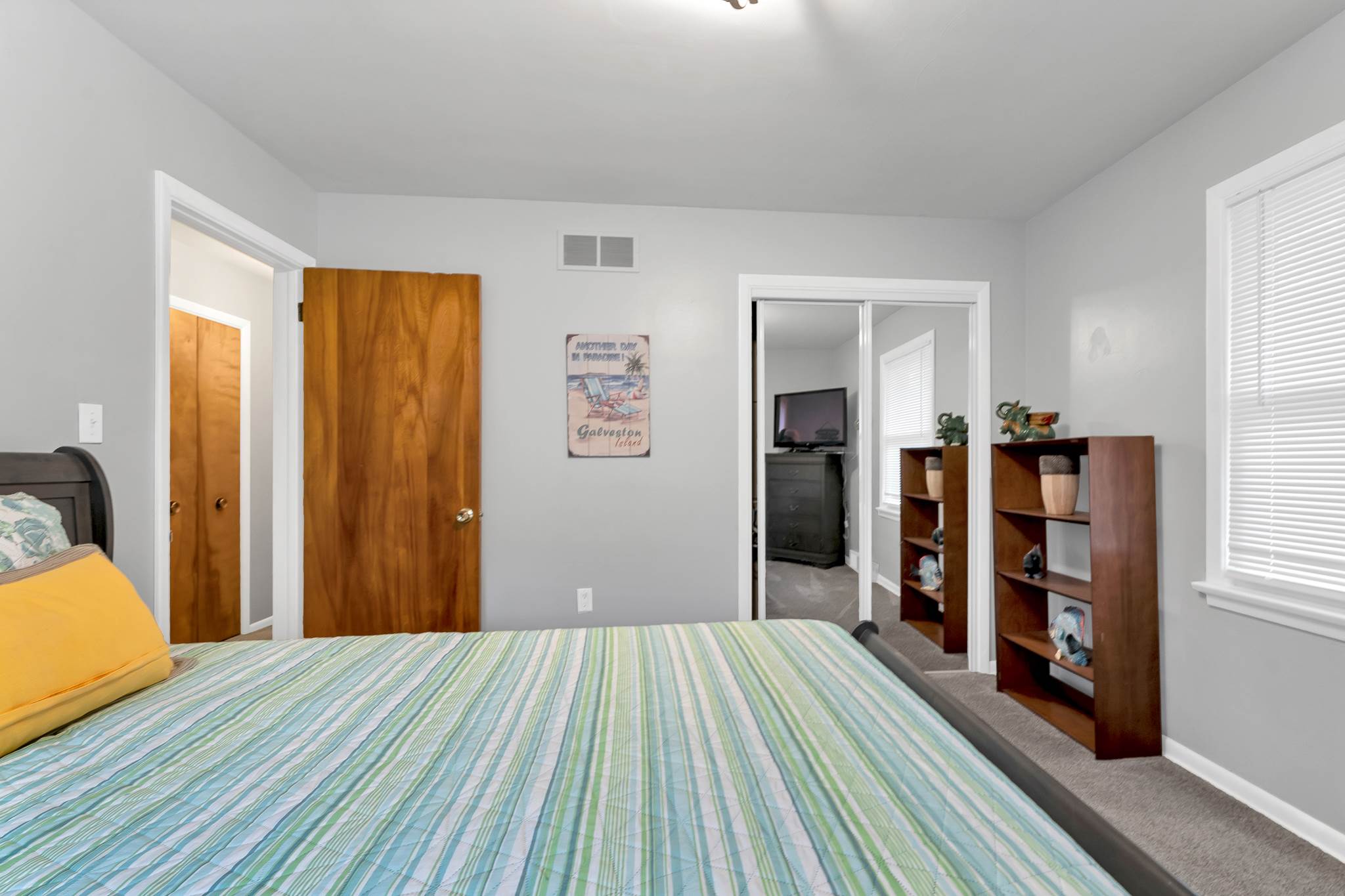 387 Cranberry Run Dr, Boardman, OH 44512 Listing Details data