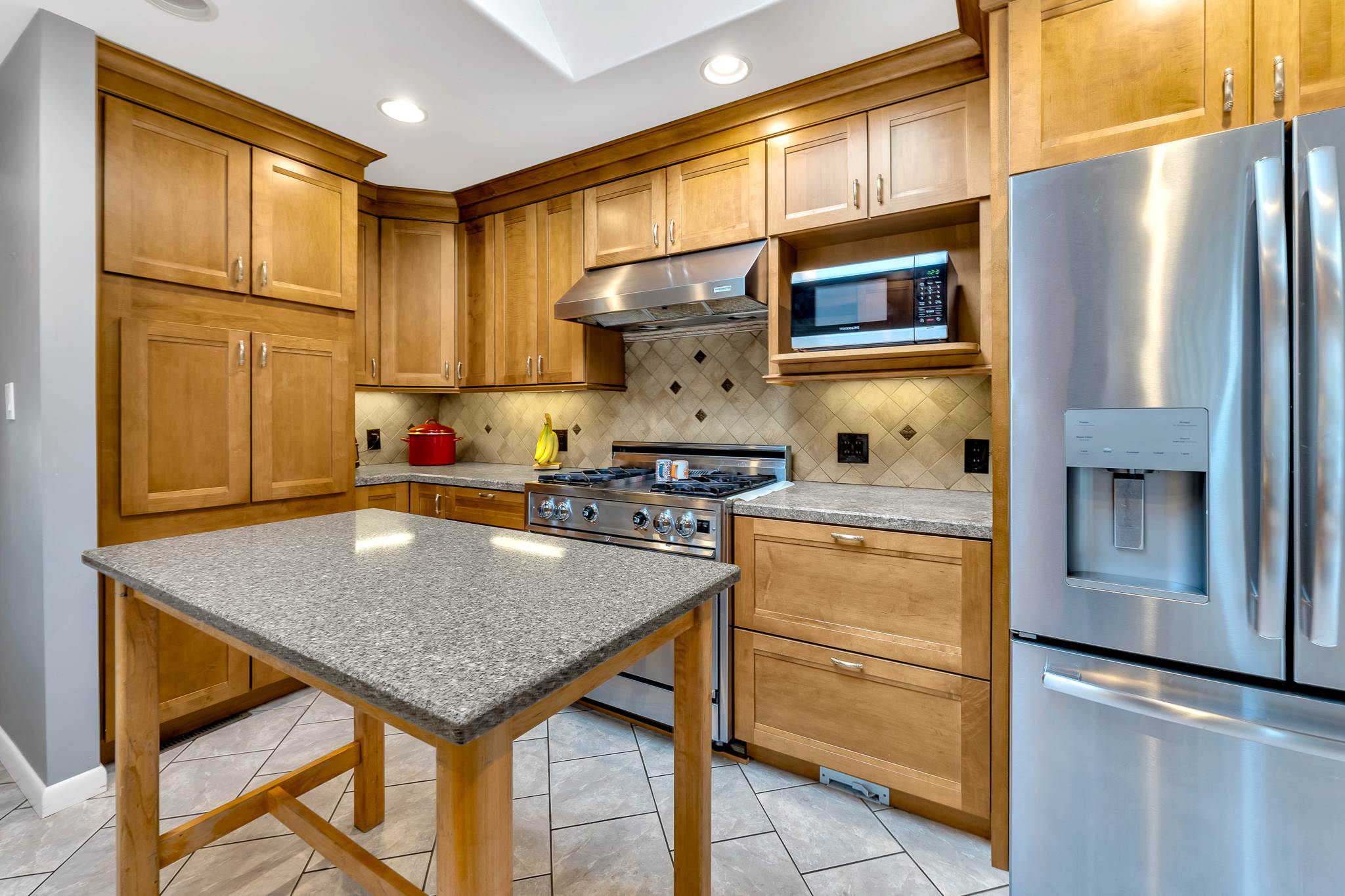 387 Cranberry Run Dr, Boardman, OH 44512 Listing Details data