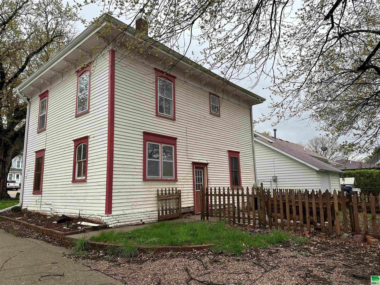 925 SW Central Ave, LeMars, IA 51031 Listings Janel Pearson