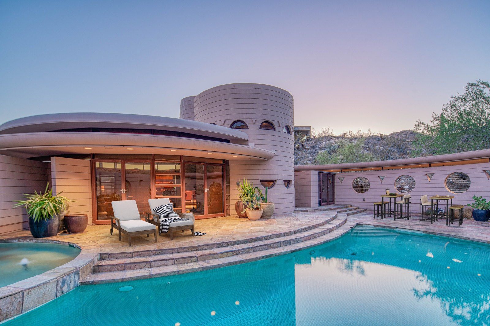 Would you like to buy Frank Lloyd Wright's Circular Sun House?