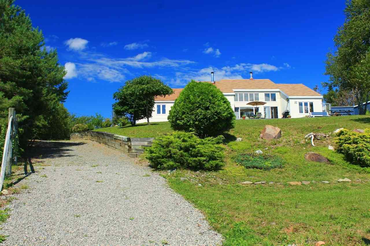 114 OAKFIELD Drive, Marion Bridge, (MLS® 201620228) RE/MAX nova