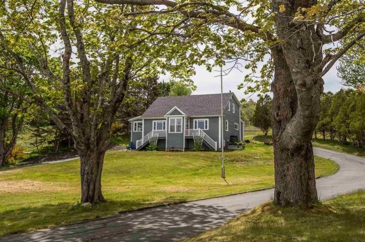 384 Kingsburg Road, Lower Rose Bay, (MLS® 202008660) RE/MAX nova