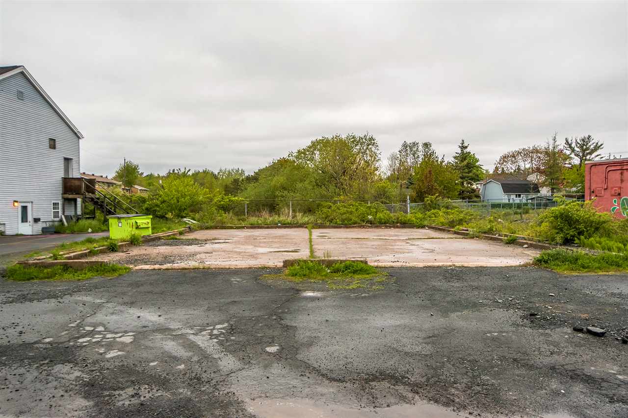 1213 Cole Harbour Road, Dartmouth, (MLS® 202009718) RE/MAX nova