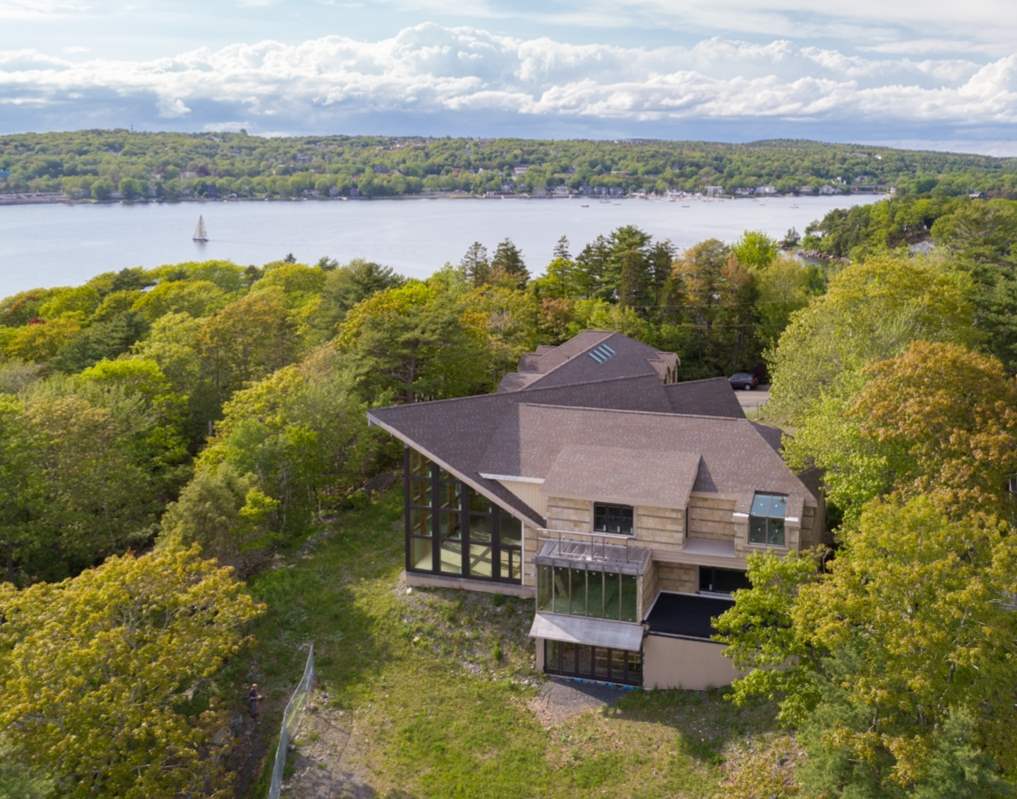 807 Bedford Hwy, Bedford, Nova Scotia RE/MAX nova