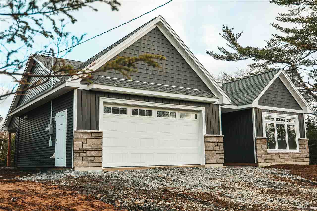 1363 McCabe Lake Drive, Middle Sackville, (MLS® 202012992) RE/MAX nova