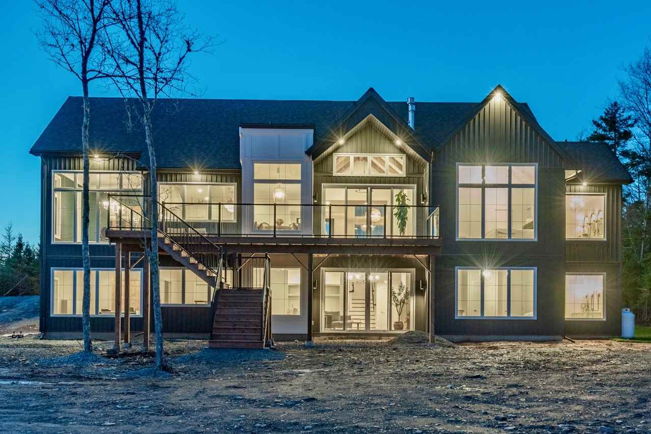 1036 McCabe Lake Drive, Middle Sackville, (MLS® 202022732) RE/MAX nova