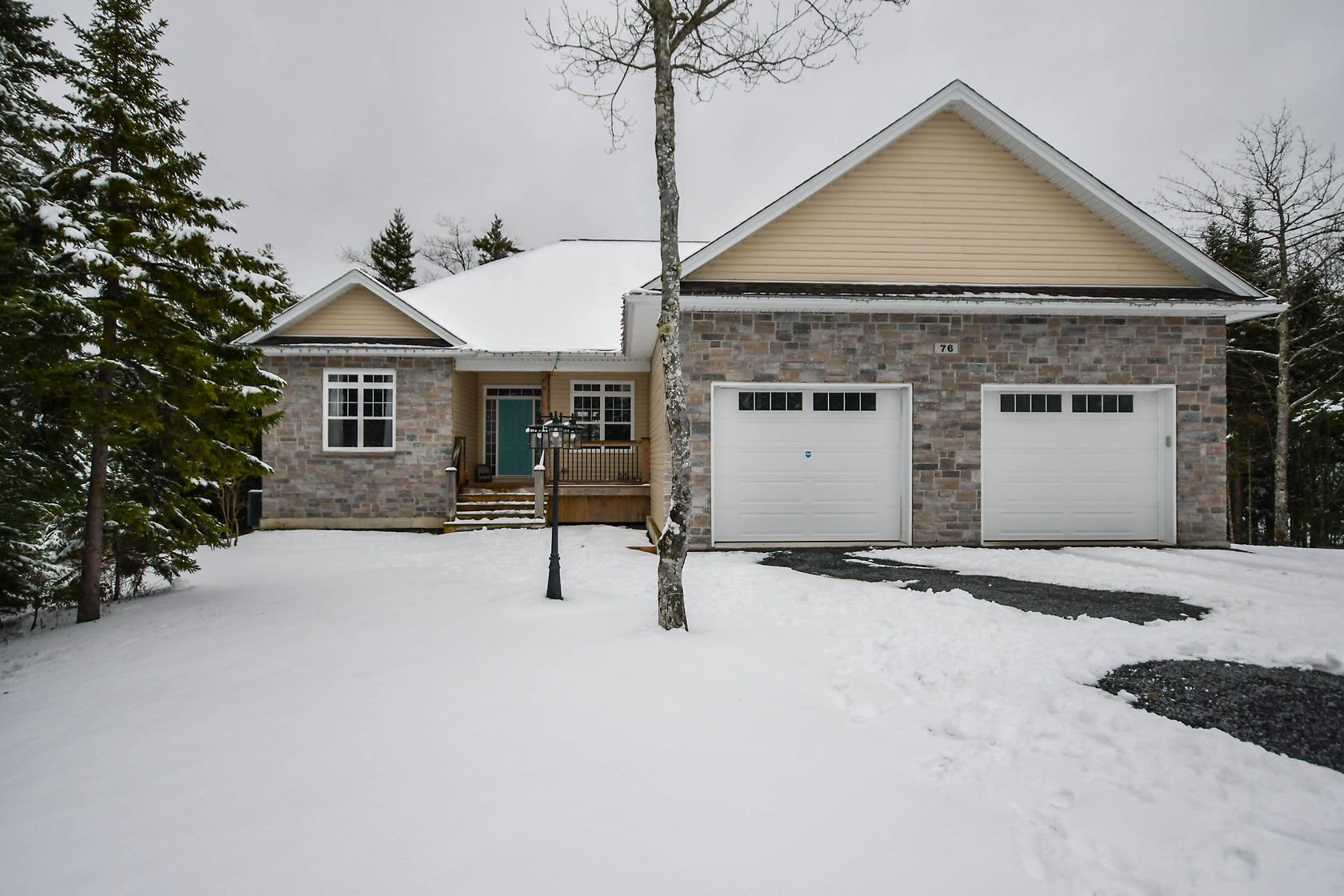76 Summerwood Lane, Hammonds Plains, (MLS® 202100335) RE/MAX nova