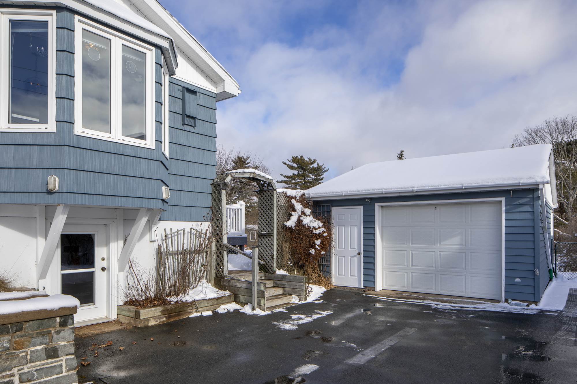 300 Ross Road, Dartmouth, (MLS® 202101413) RE/MAX nova