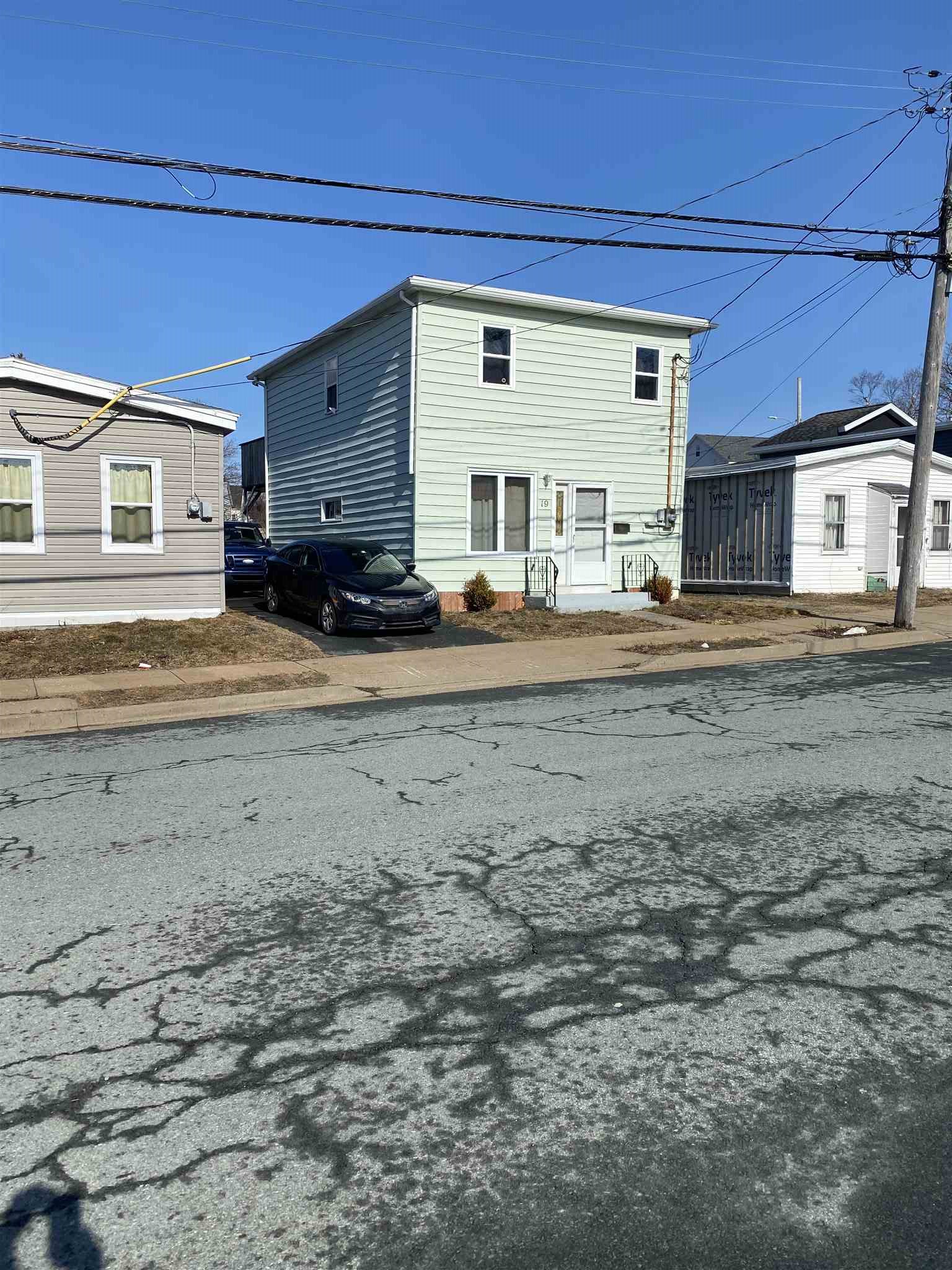 19 Elmwood Avenue, Dartmouth, (MLS® 202104563) RE/MAX nova