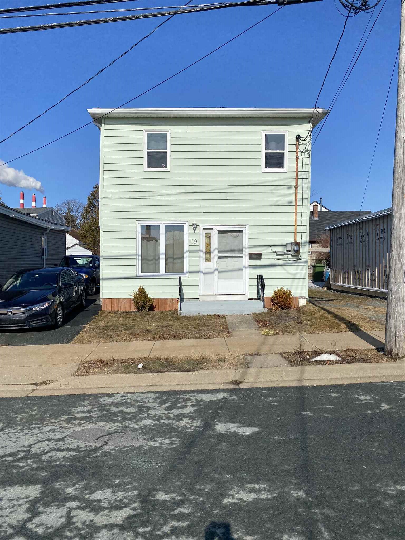 19 Elmwood Avenue, Dartmouth, (MLS® 202104563) RE/MAX nova