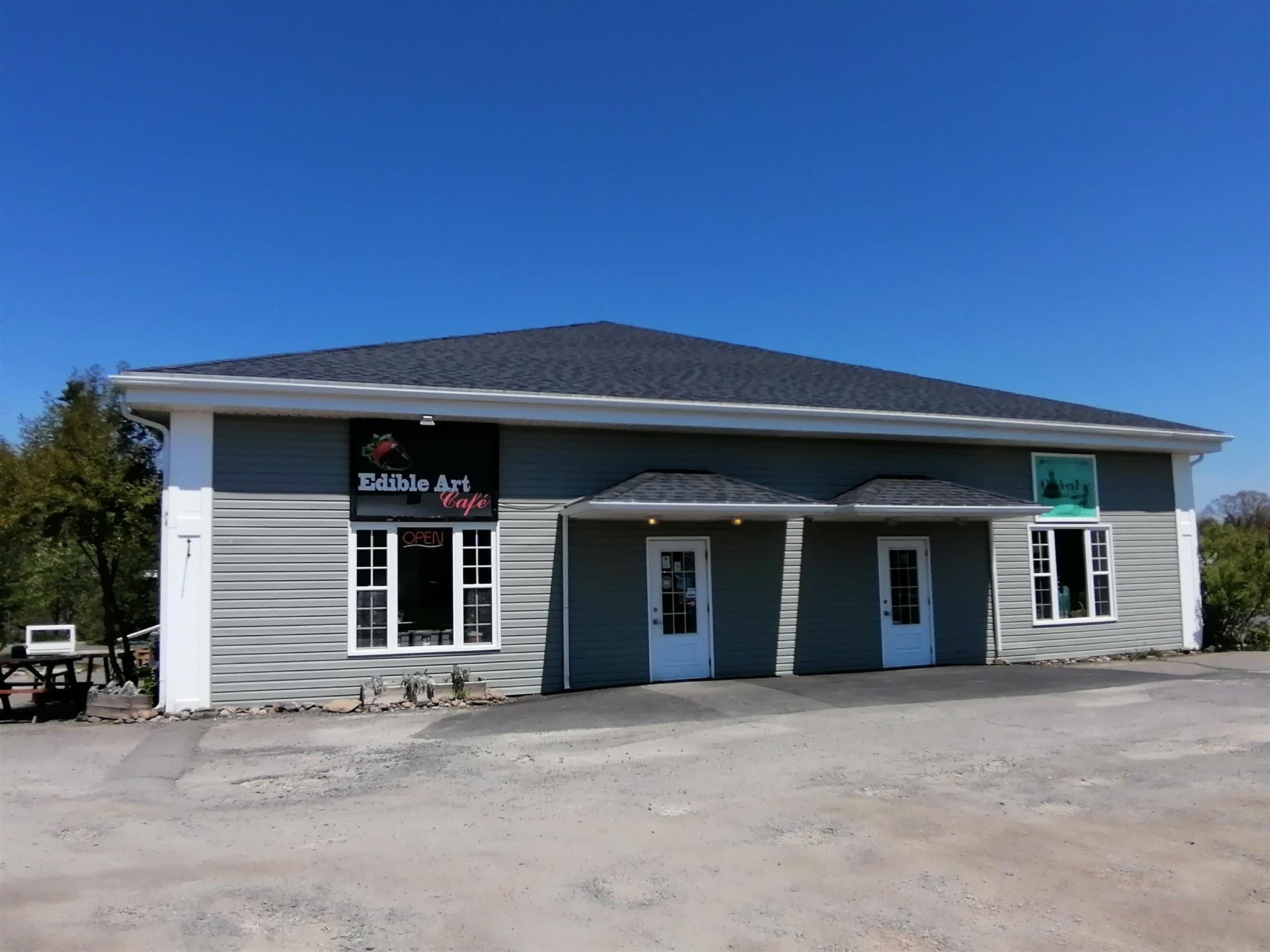 9701 Commercial Street, New Minas, (MLS® 202104669) RE/MAX nova