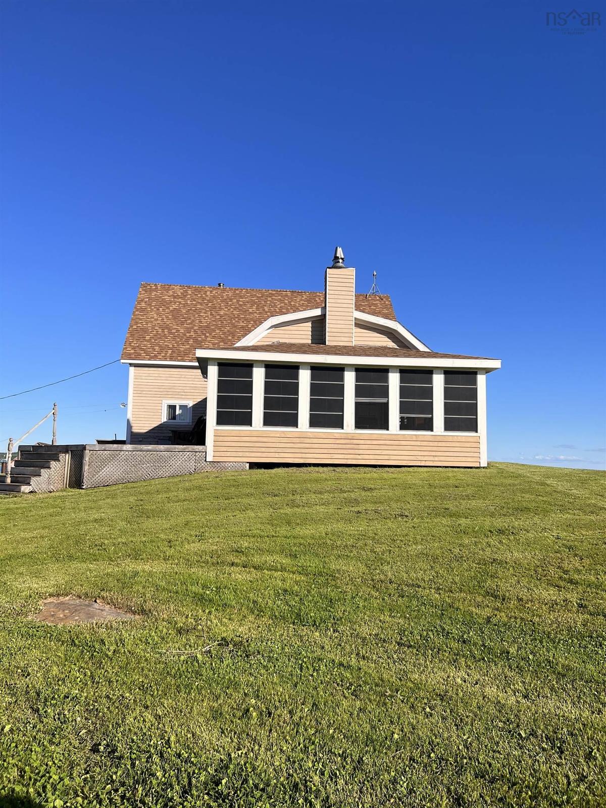 41 Back Rd, Port Hood Island, (MLS® 202110471) RE/MAX nova