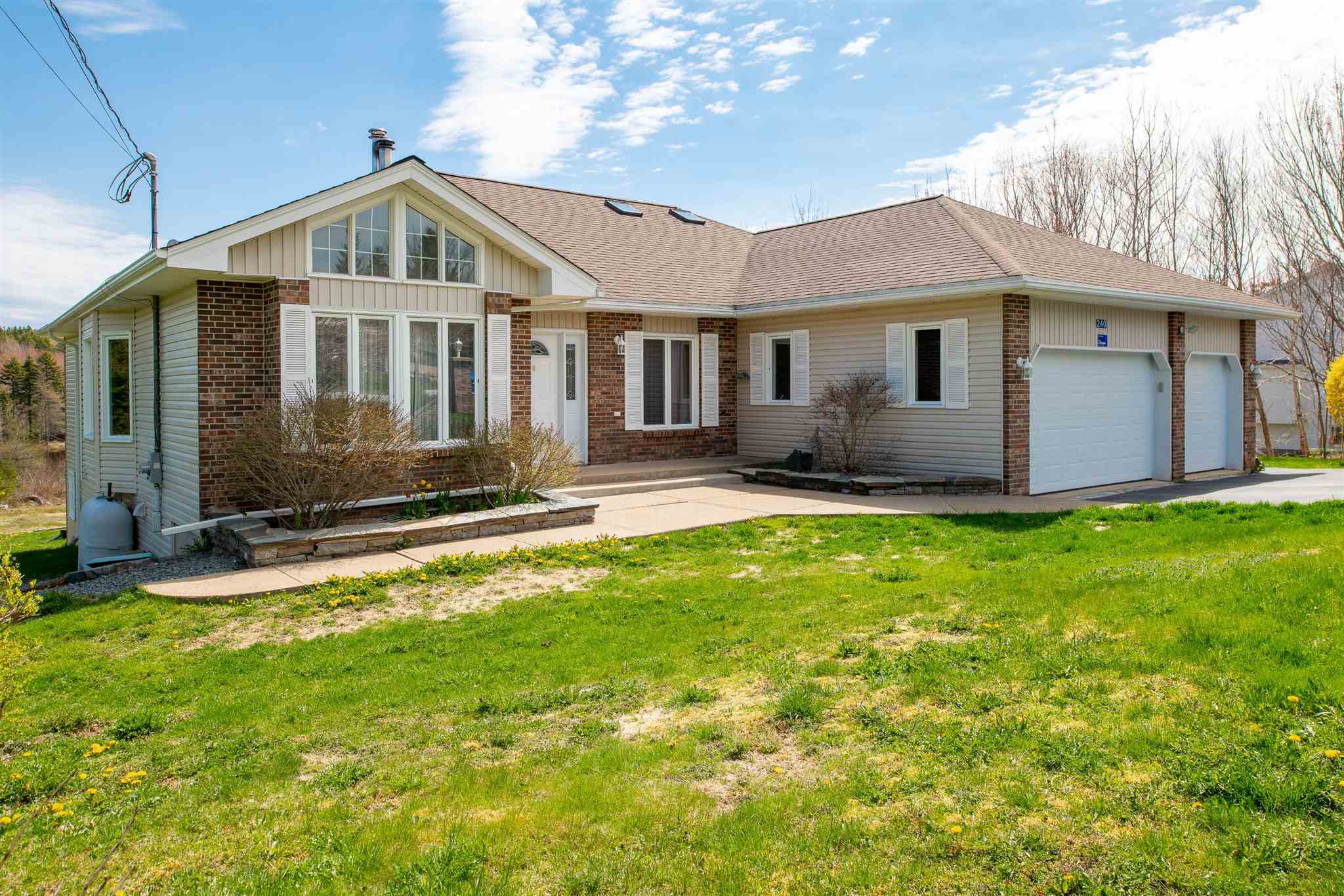 240 Evergreen Court, Hammonds Plains, (MLS® 202110840) RE/MAX nova