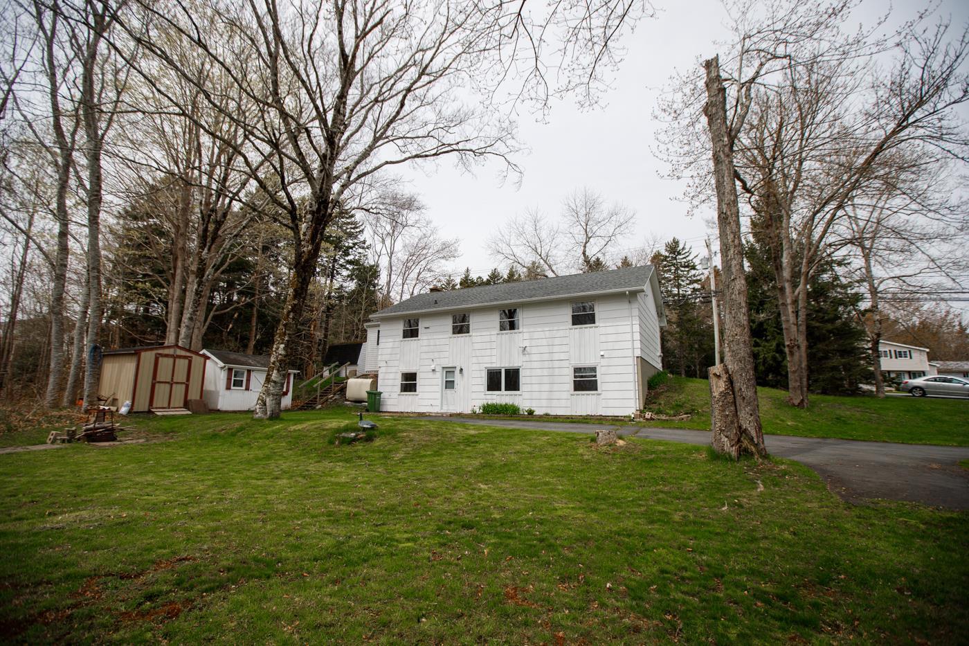 1237 Fall River Road, Fall River, (MLS® 202111872) RE/MAX nova