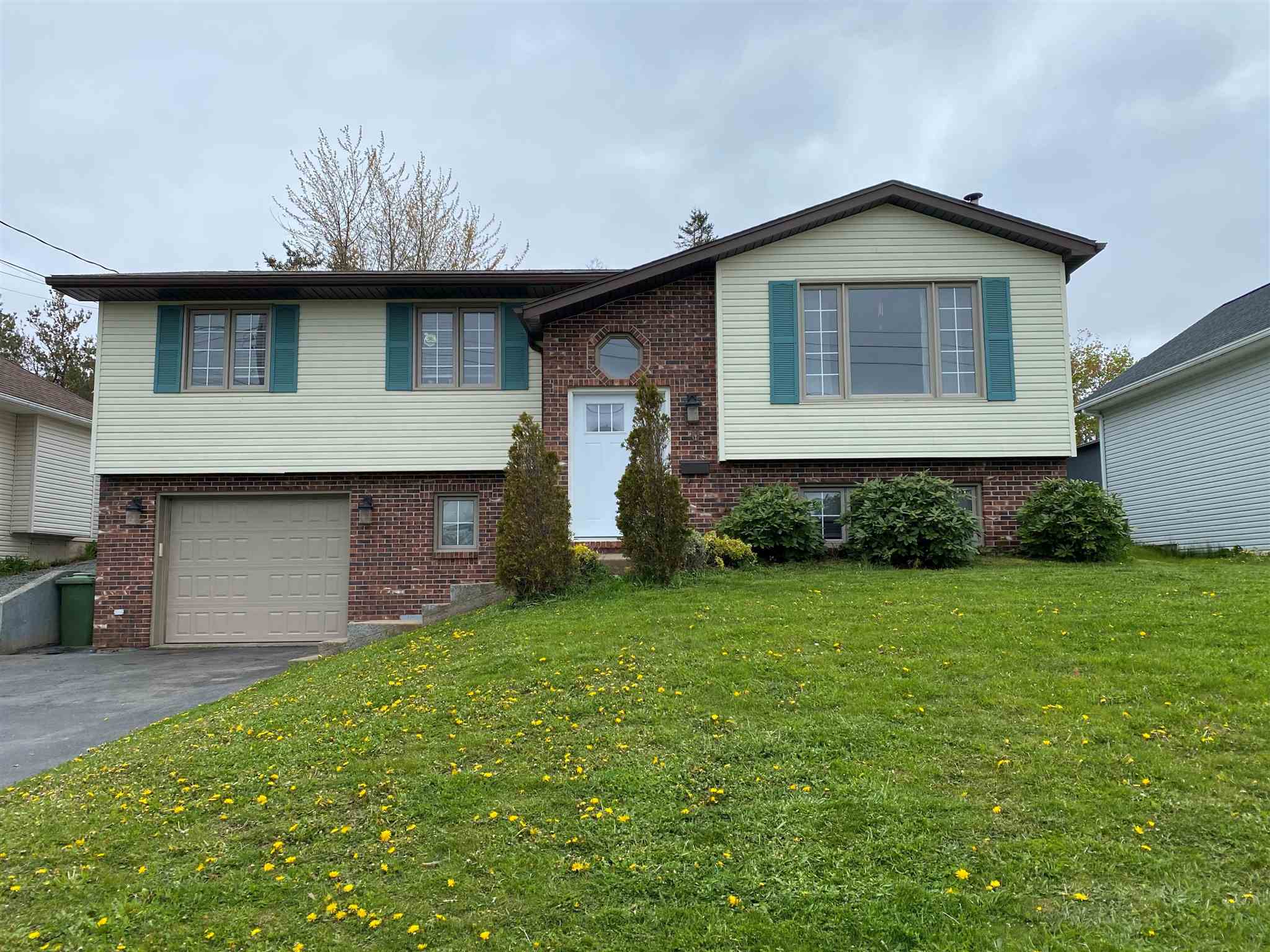 90 Stratford Drive, Dartmouth, (MLS® 202112396) RE/MAX nova