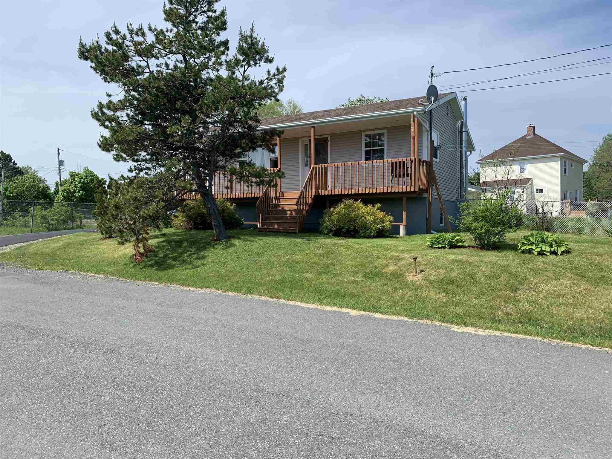 459 St. Ann Street, New Waterford, (MLS® 202114422) RE/MAX nova