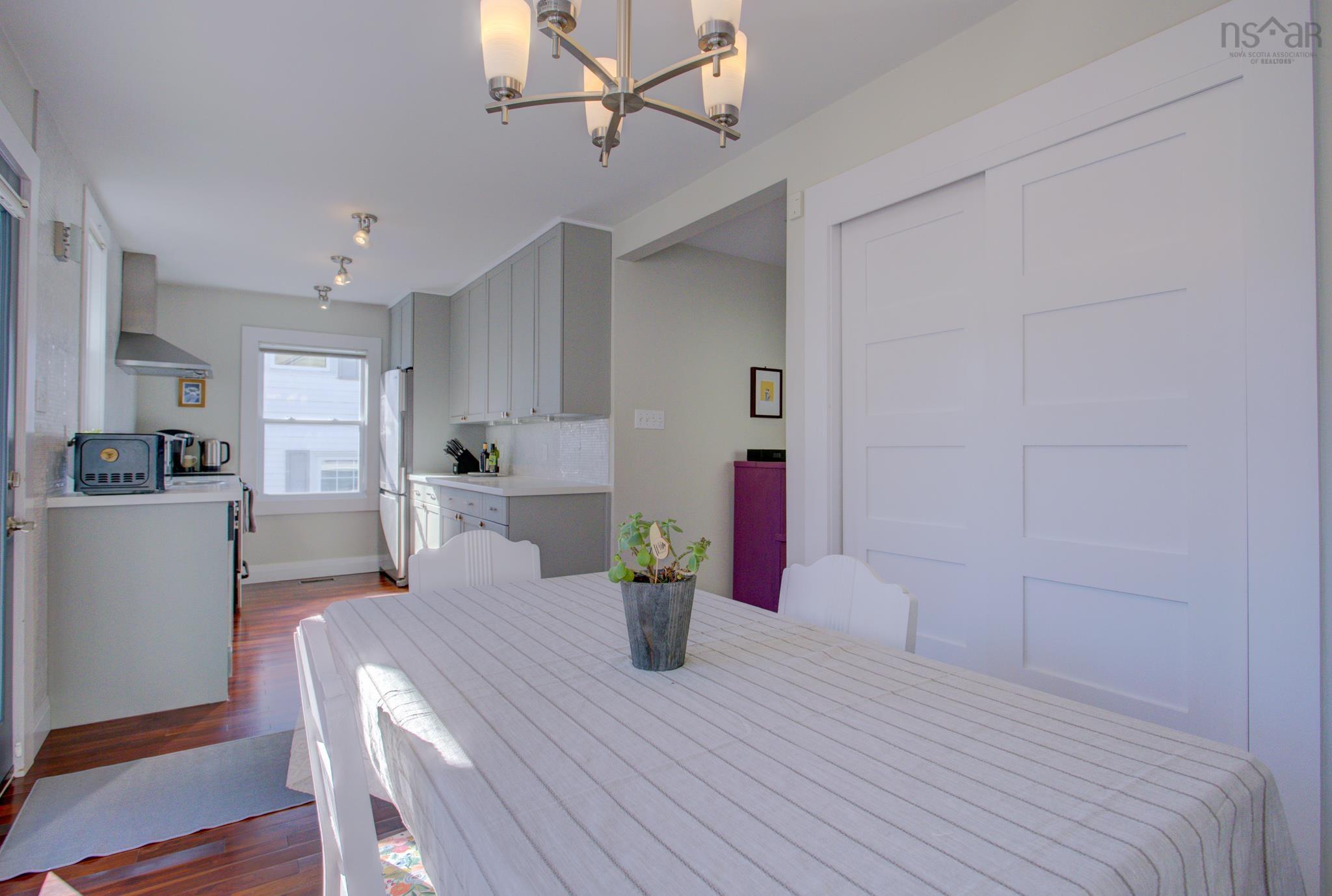 6540 Young Street, Halifax, (MLS® 202202433) RE/MAX nova