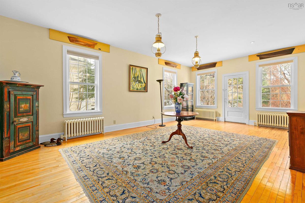 810 Young Avenue, Halifax, (MLS® 202204138) RE/MAX nova