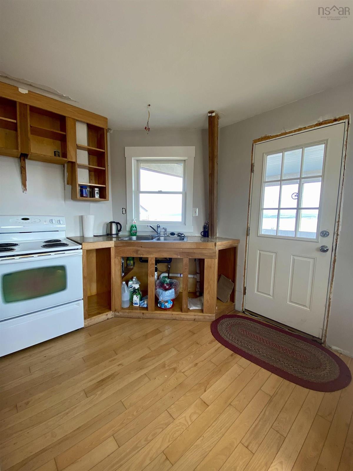 692 Gillis Point Road, Gillis Point, (MLS® 202205000) RE/MAX nova