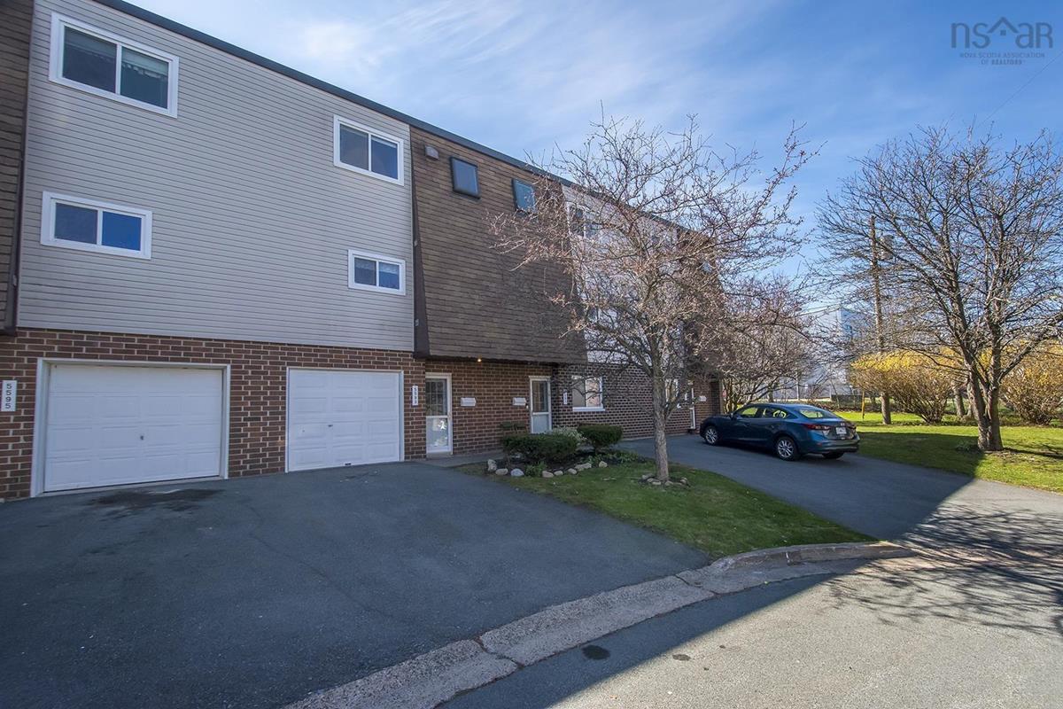 5593 Carriageway Crescent, Halifax, (MLS® 202209103) RE/MAX nova