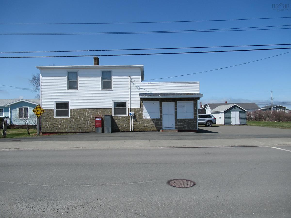 41 Station Street, Glace Bay, (MLS® 202209292) RE/MAX nova
