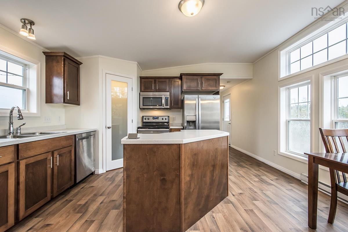 137 West Lawrencetown Road, Lawrencetown, (MLS® 202210902) RE/MAX nova