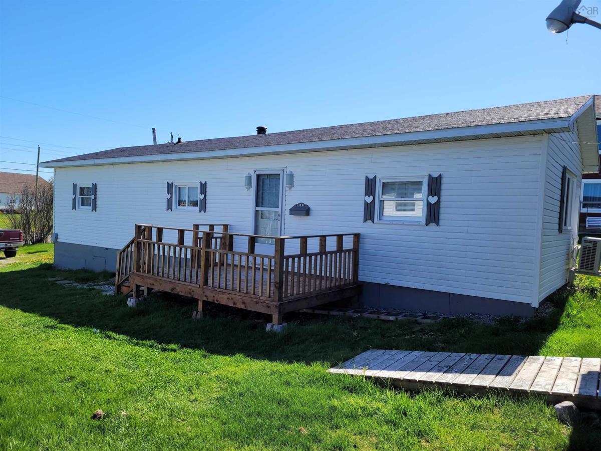 137 Mac Lean Street, Donkin, (MLS® 202211531) RE/MAX nova