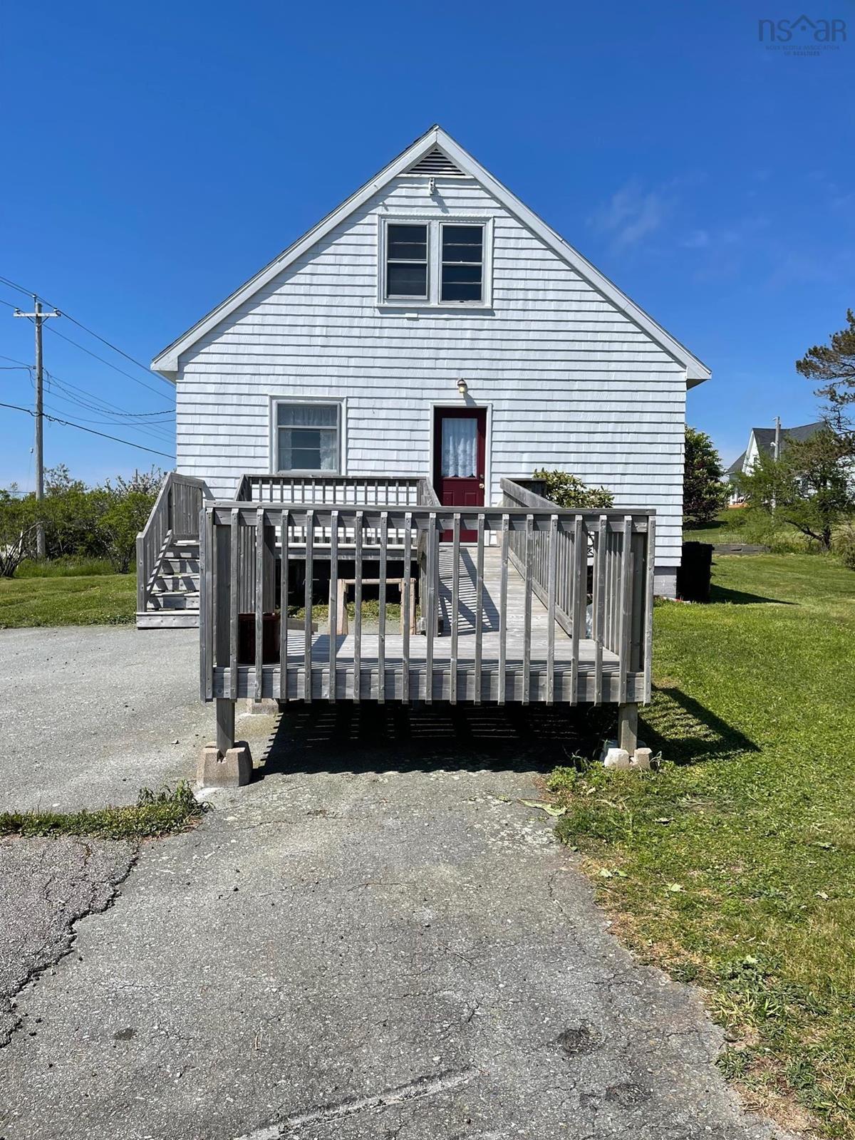 1142 Highway 3, Middle East Pubnico, (MLS® 202212092) RE/MAX nova