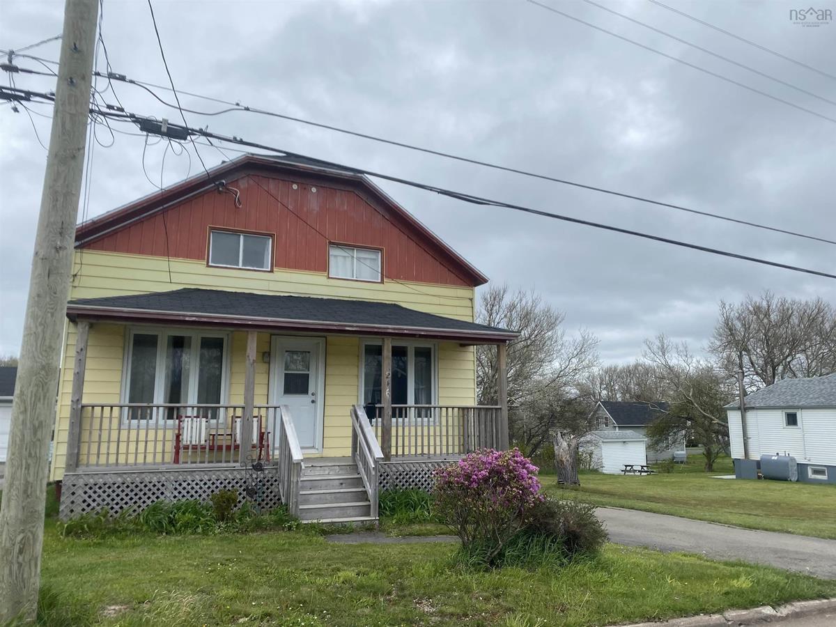 246 James Street, New Waterford, (MLS® 202212544) RE/MAX nova