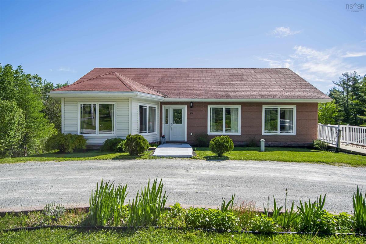 525 HIGHWAY 1, Mount Uniacke, (MLS® 202212881) RE/MAX nova