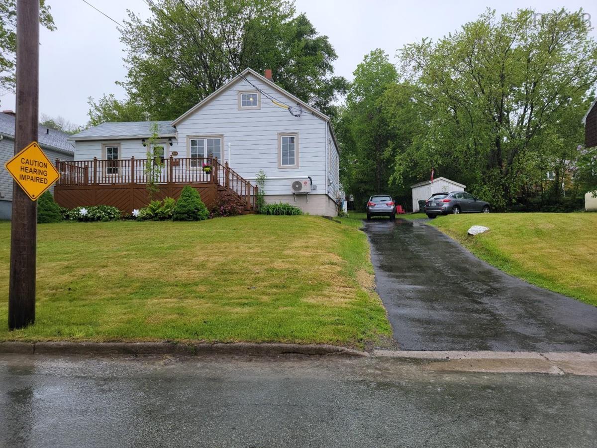 310 Cottage Road, Sydney, (MLS® 202213896) RE/MAX nova