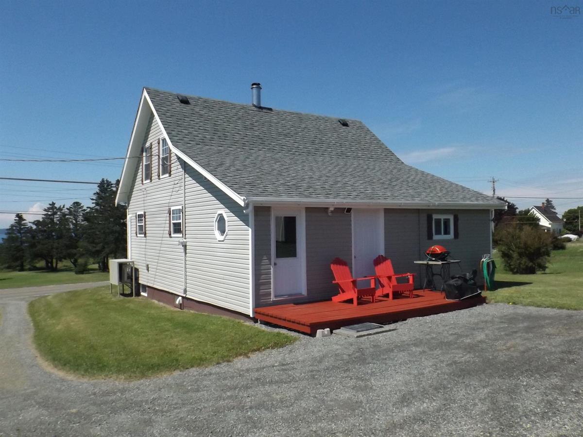 2478 Highway 1, Grosses Coques, (MLS® 202215974) RE/MAX nova