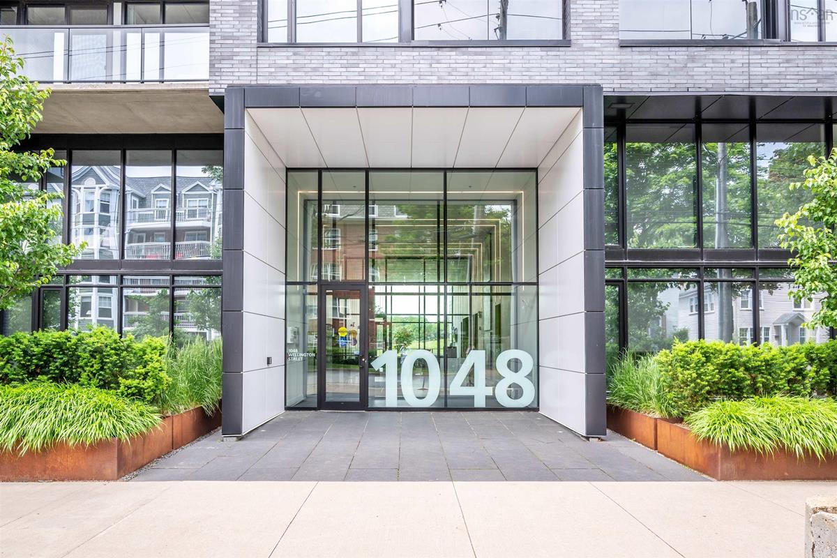 708 1048 Wellington Street, Halifax, (MLS® 202216190) RE/MAX nova